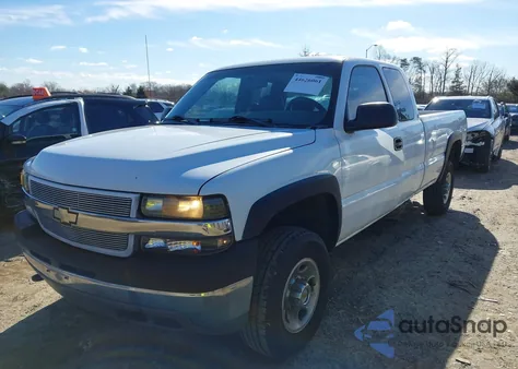 2001 Chevrolet Silverado 2500Hd from USA, damaged, VIN 1GCHC29U61E343055